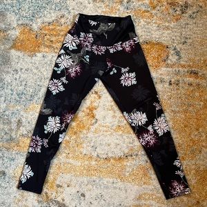 Purple floral Onzie yoga leggings